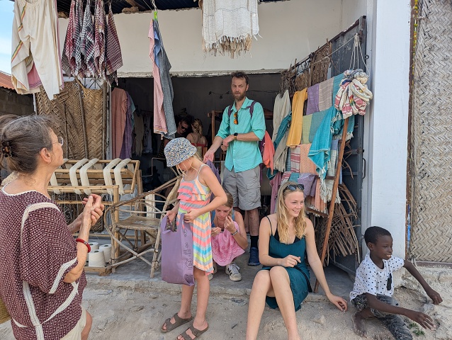 PXL 20251227 121758814.MP